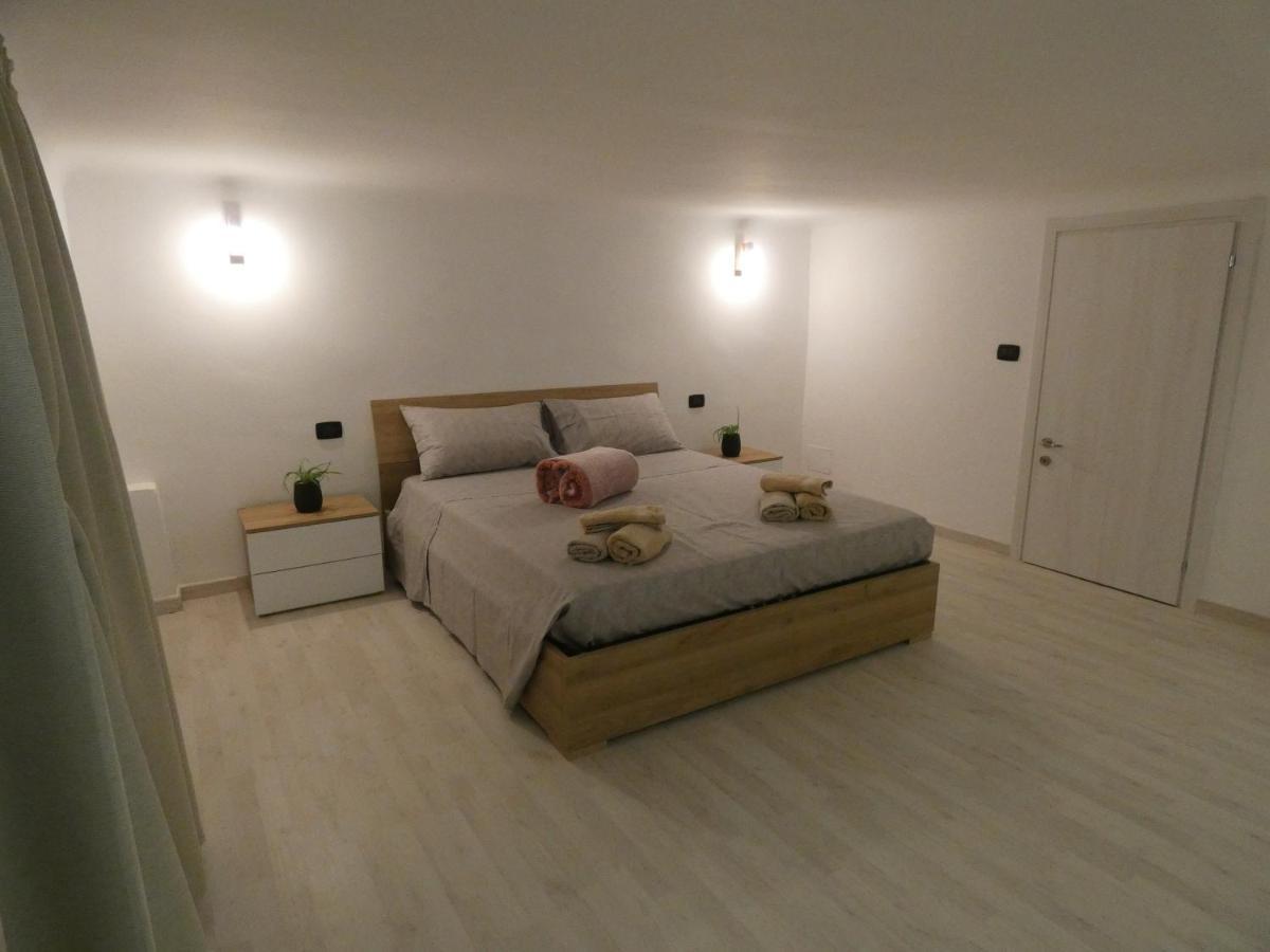 Casa Simonetta Apartment Bari Bagian luar foto